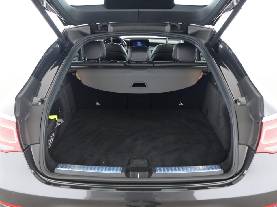 Mercedes-Benz GLC Coupé 220d 4MATIC AMG Line - foto 22