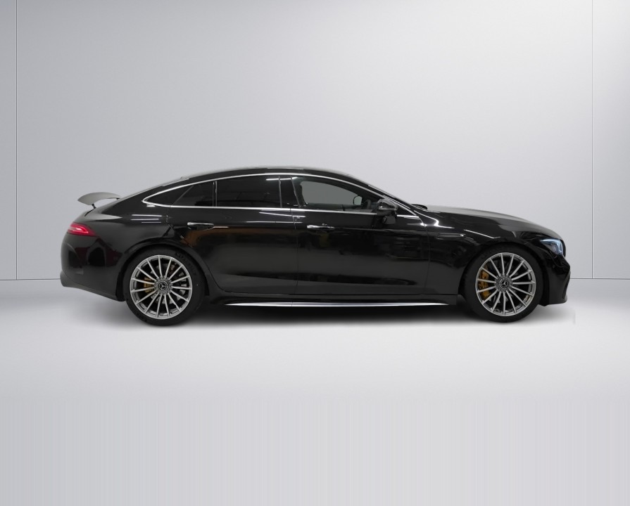 Mercedes-Benz AMG GT 63 S 4MATIC+ (2)