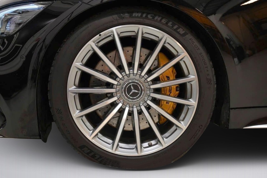Mercedes-Benz AMG GT 63 S 4MATIC+ - foto 30