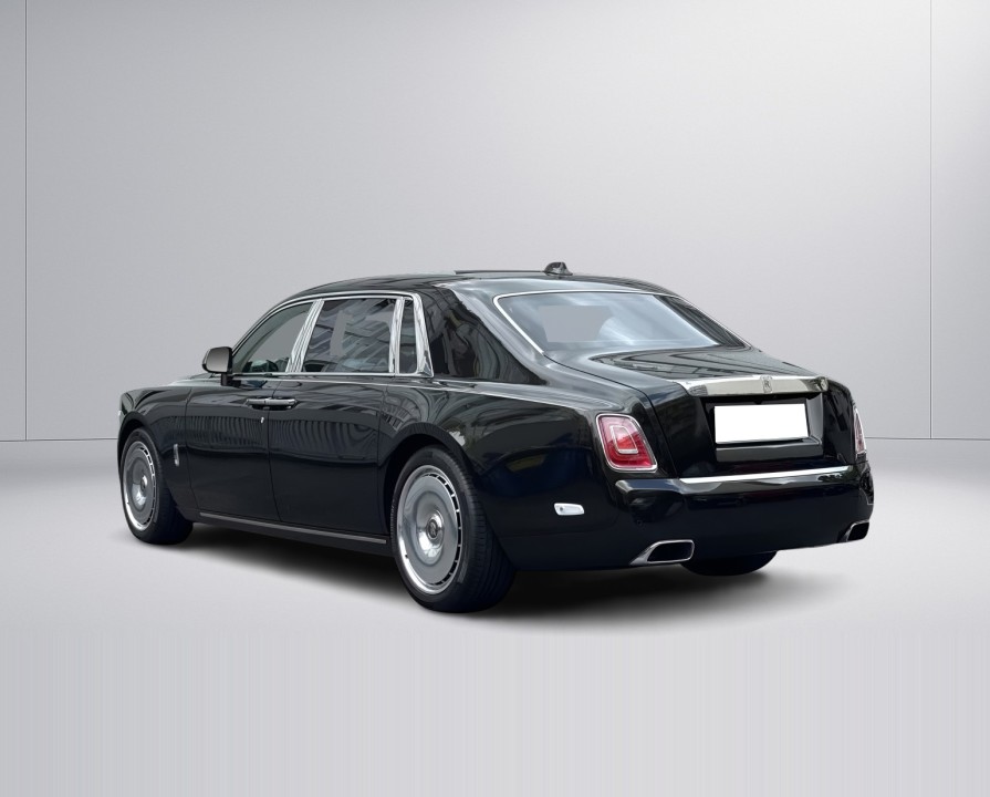 Rolls-Royce Phantom (4)