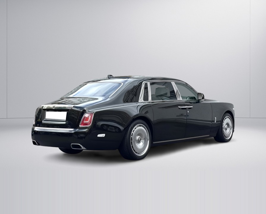 Rolls-Royce Phantom (2)