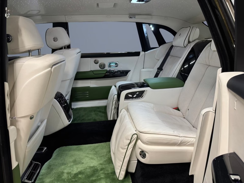 Rolls-Royce Phantom - foto 17