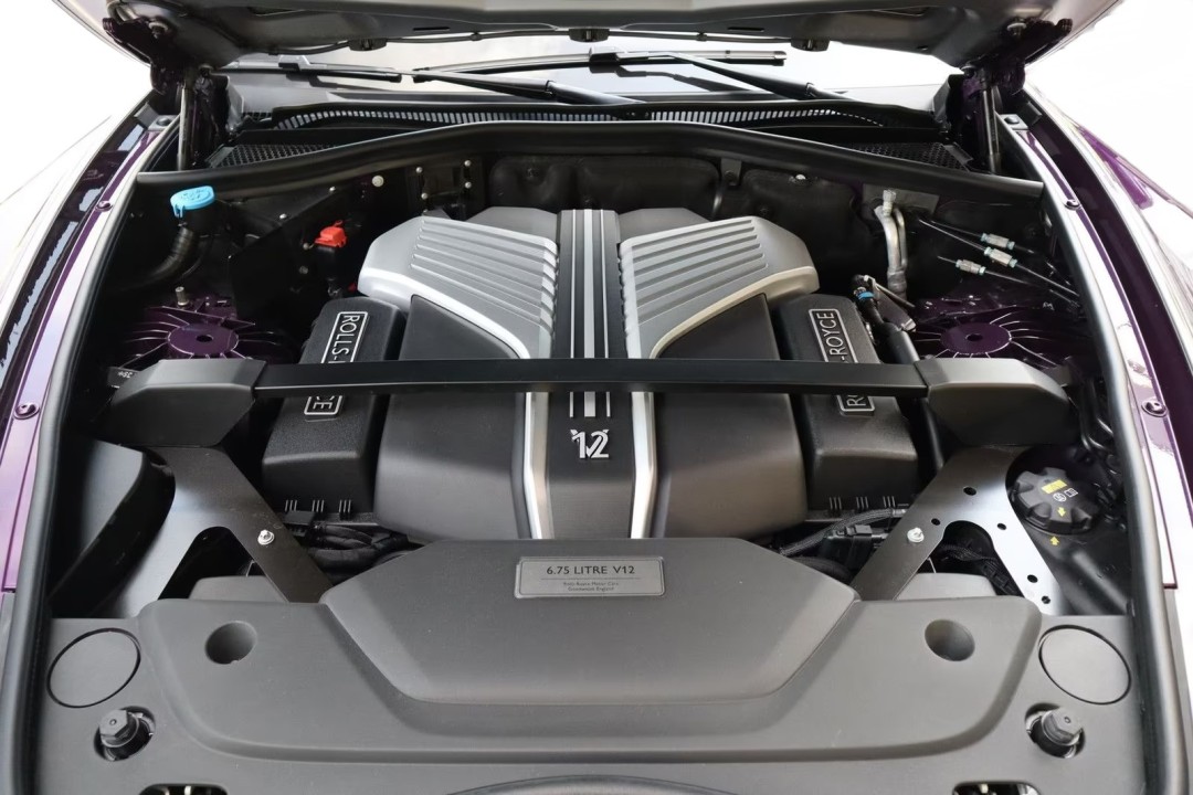 Rolls-Royce Phantom - foto 42