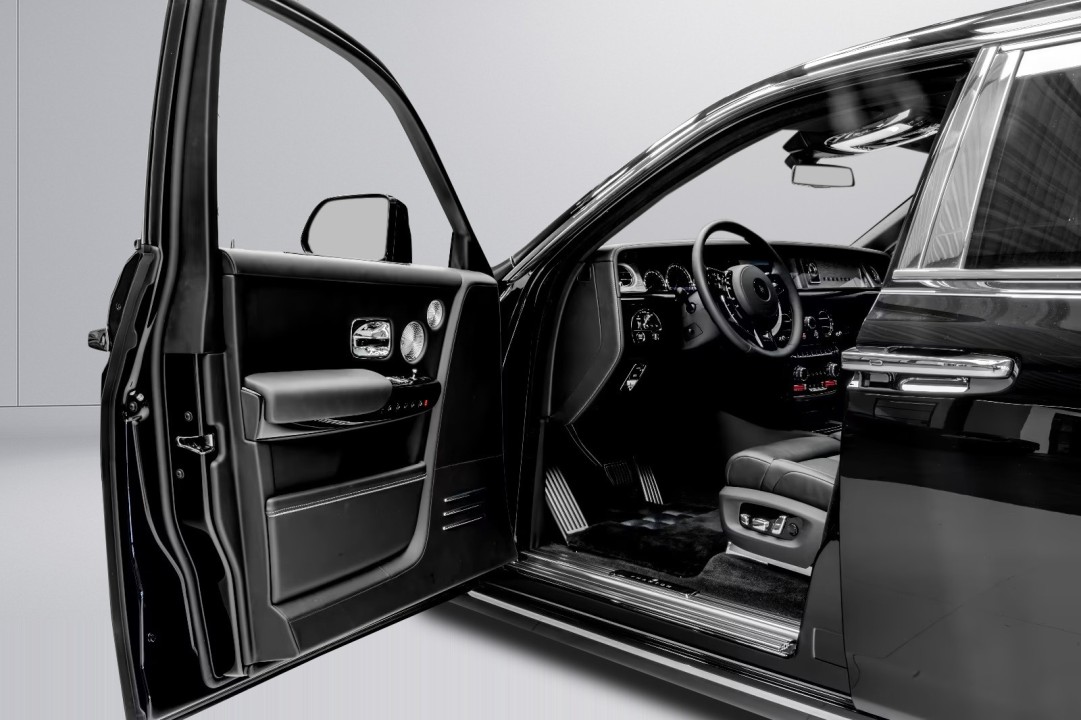 Rolls-Royce Phantom EWB - foto 12