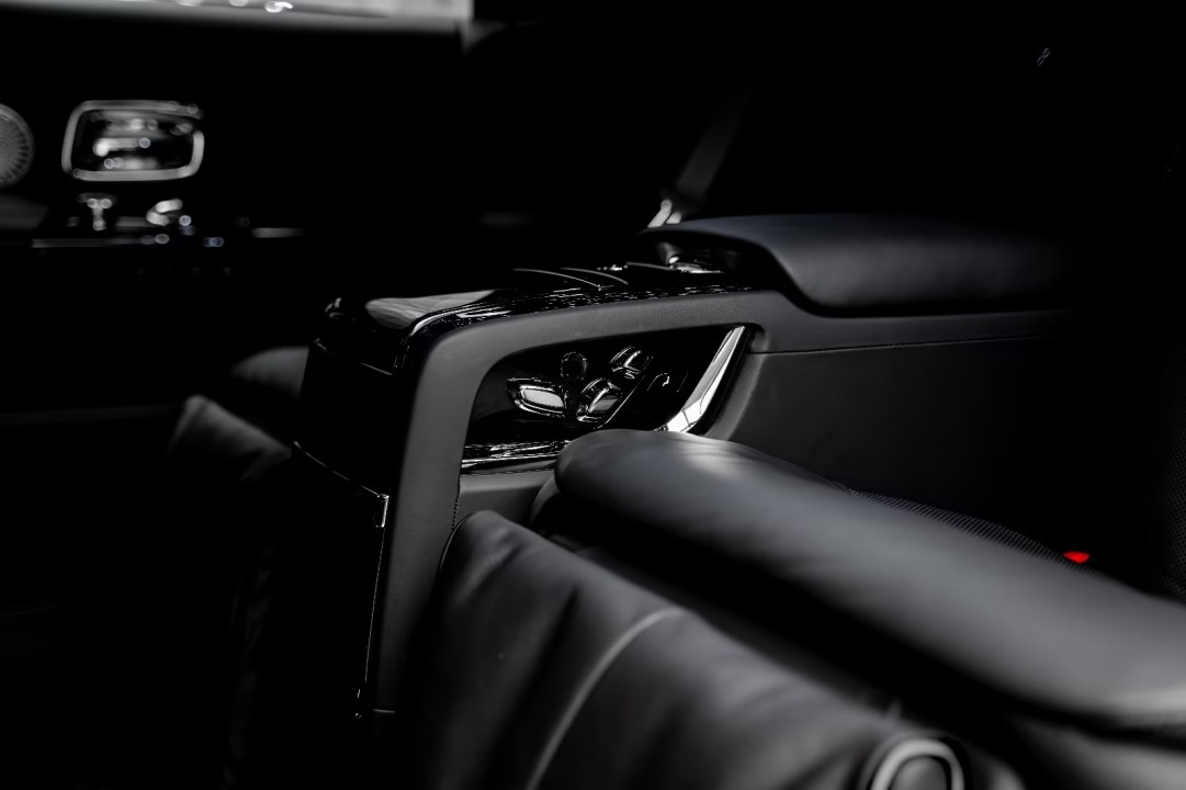 Rolls-Royce Phantom EWB - foto 17