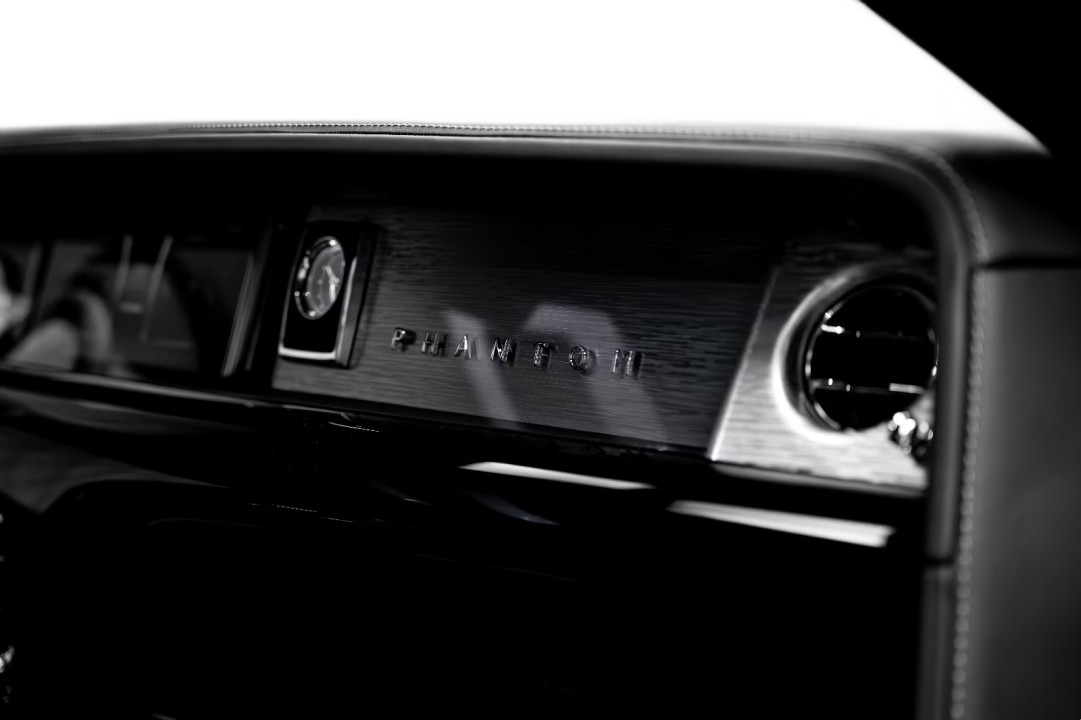 Rolls-Royce Phantom EWB - foto 16