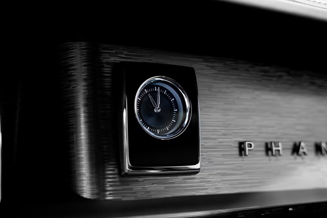 Rolls-Royce Phantom EWB - foto 15