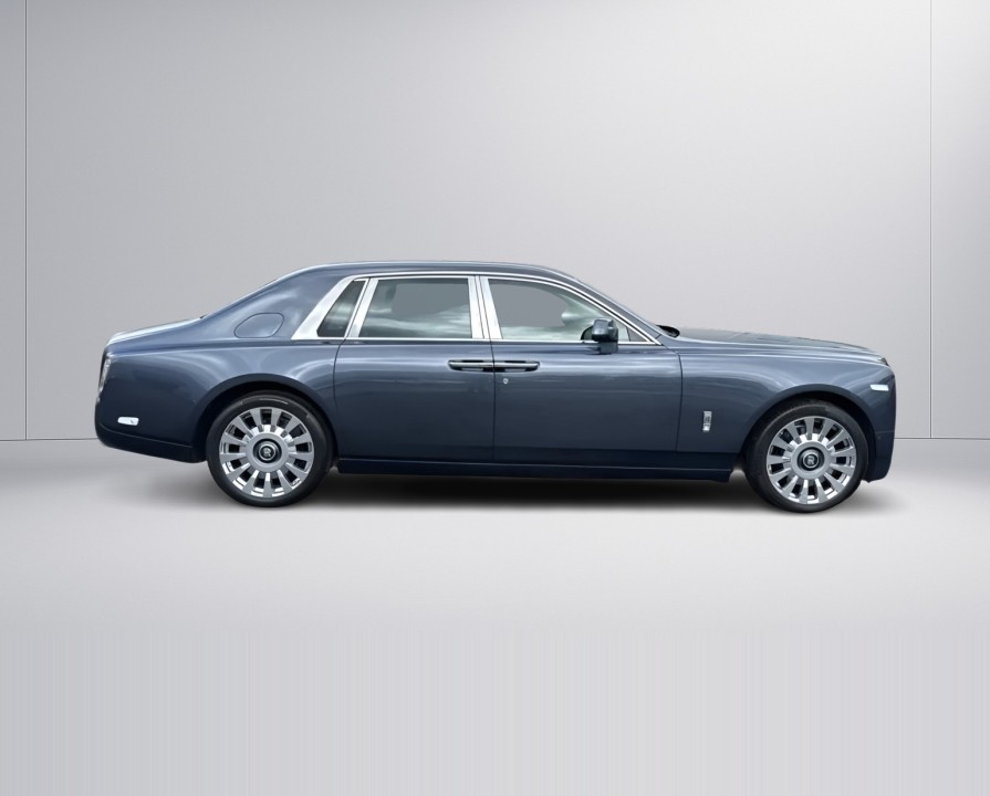 Rolls-Royce Phantom (2)