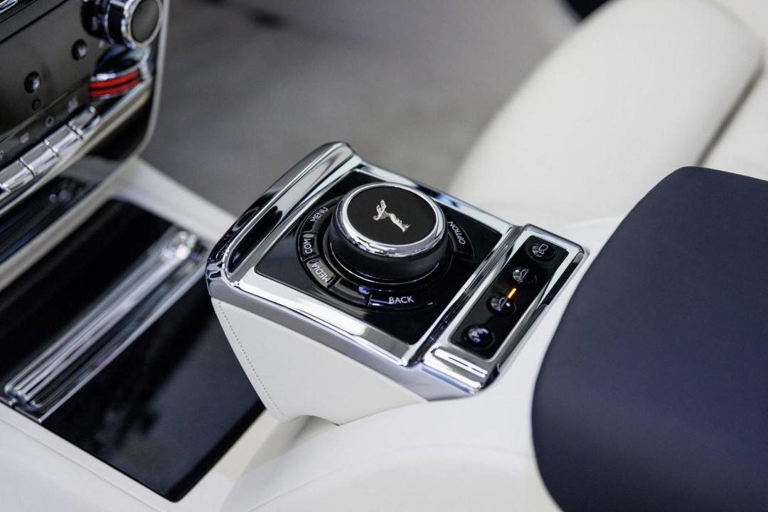 Rolls-Royce Phantom - foto 21