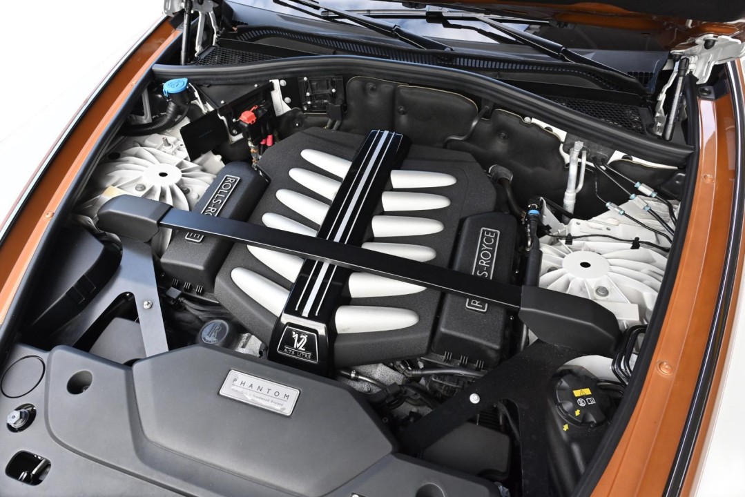 Rolls-Royce Phantom - foto 38