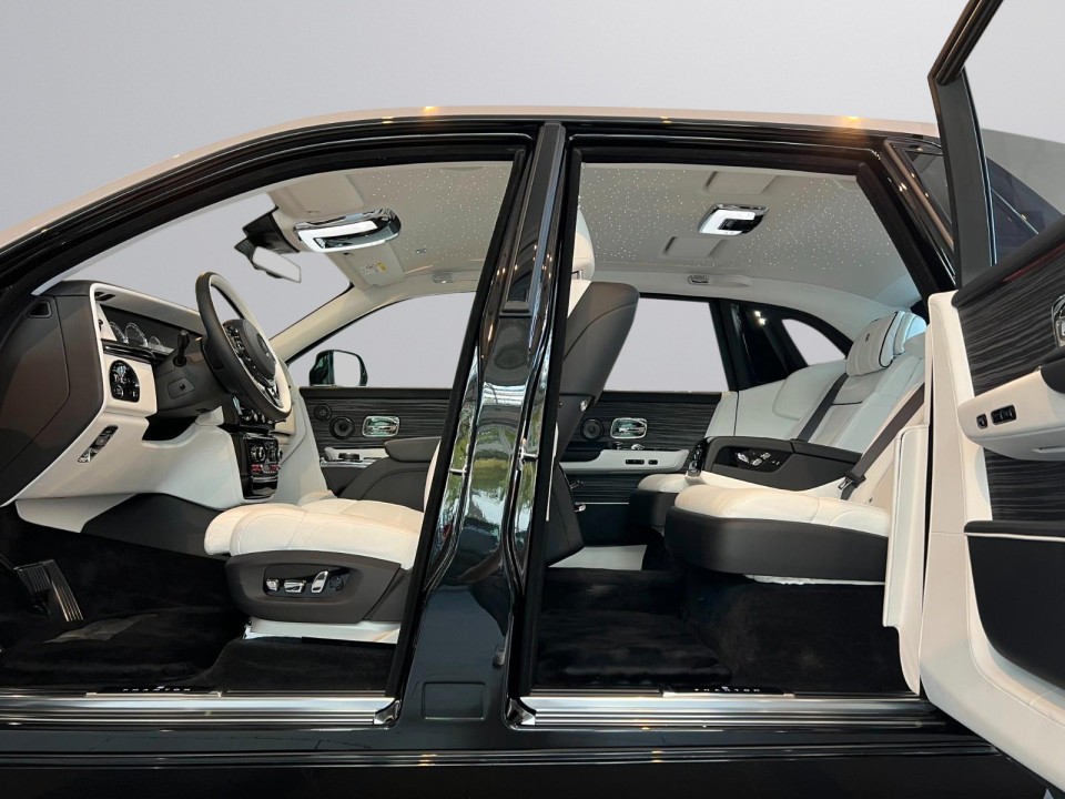 Rolls-Royce Phantom SWB - foto 8