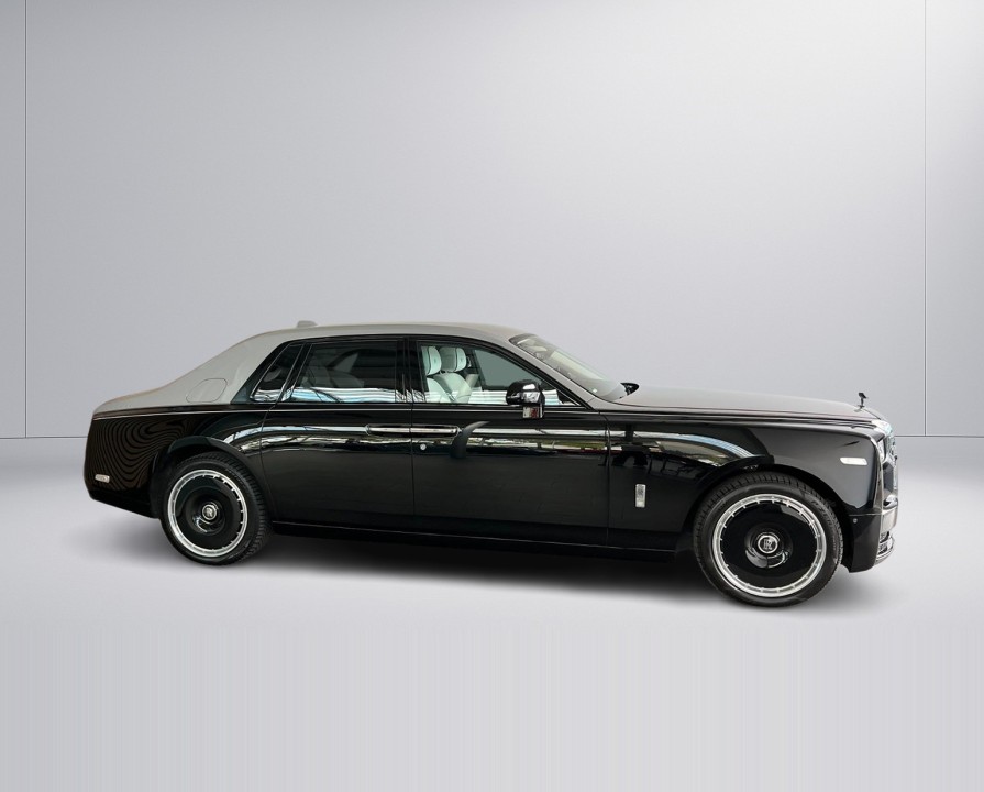 Rolls-Royce Phantom SWB (2)