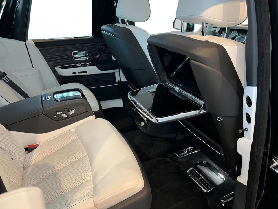 Rolls-Royce Phantom SWB - foto 13