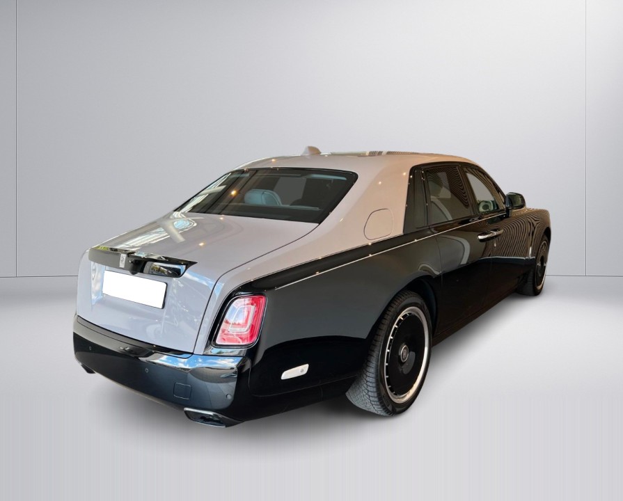 Rolls-Royce Phantom SWB (3)