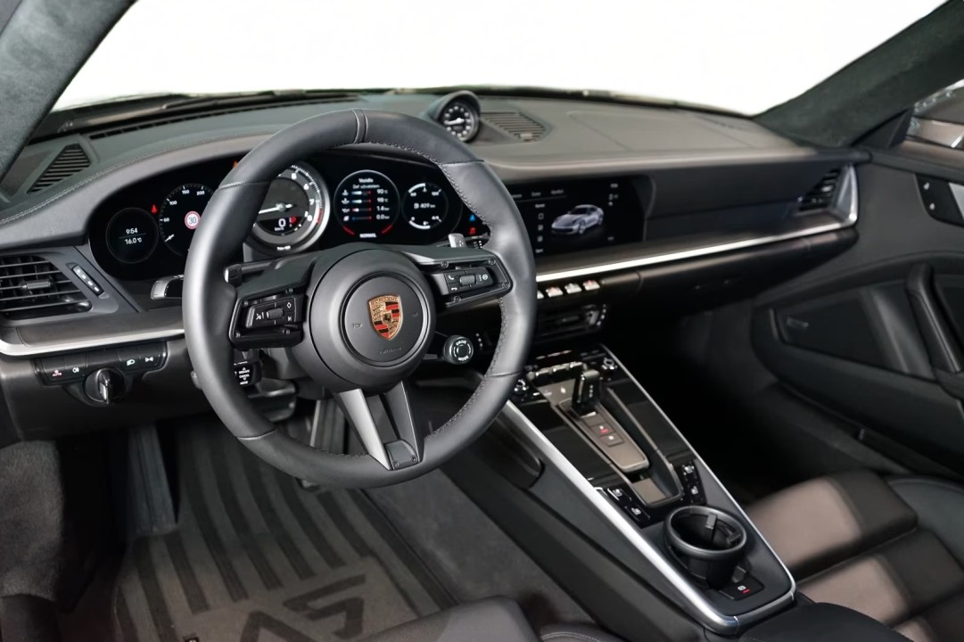 Porsche 911 - foto 8