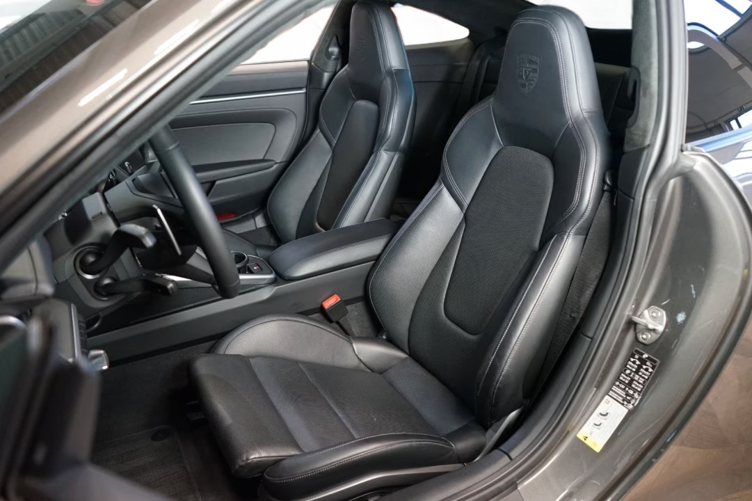 Porsche 911 - foto 11