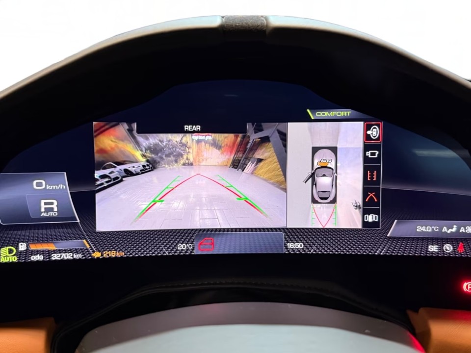 Ferrari Roma - foto 16