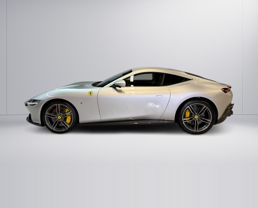 Ferrari Roma - foto 7