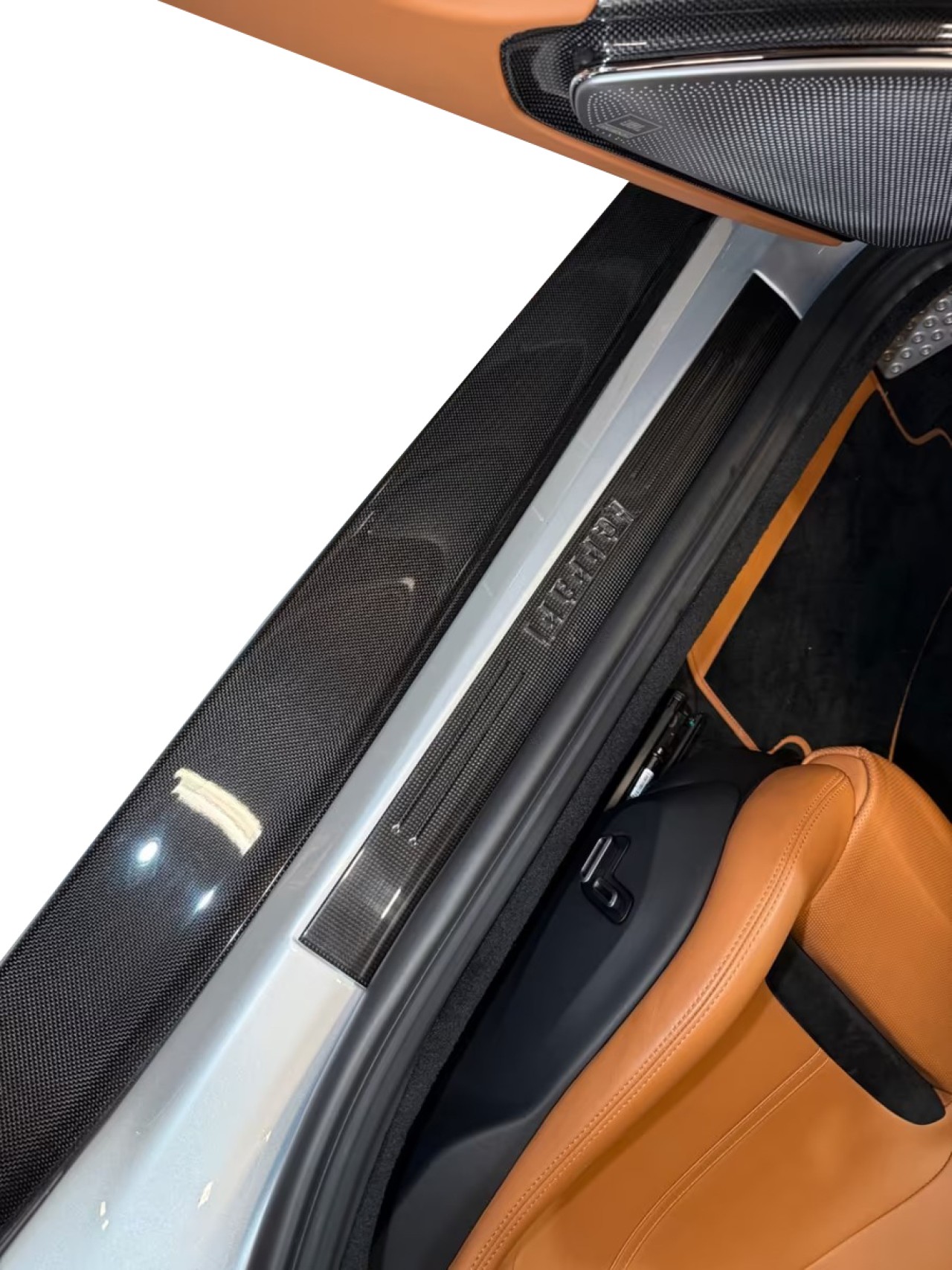 Ferrari Roma - foto 25