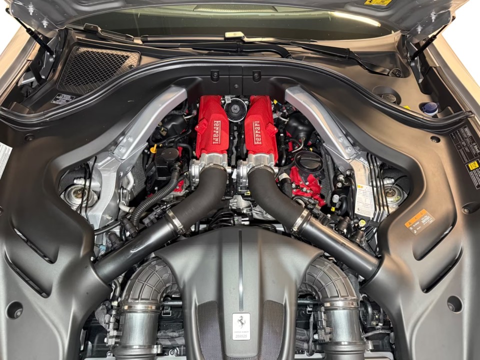 Ferrari Roma - foto 29