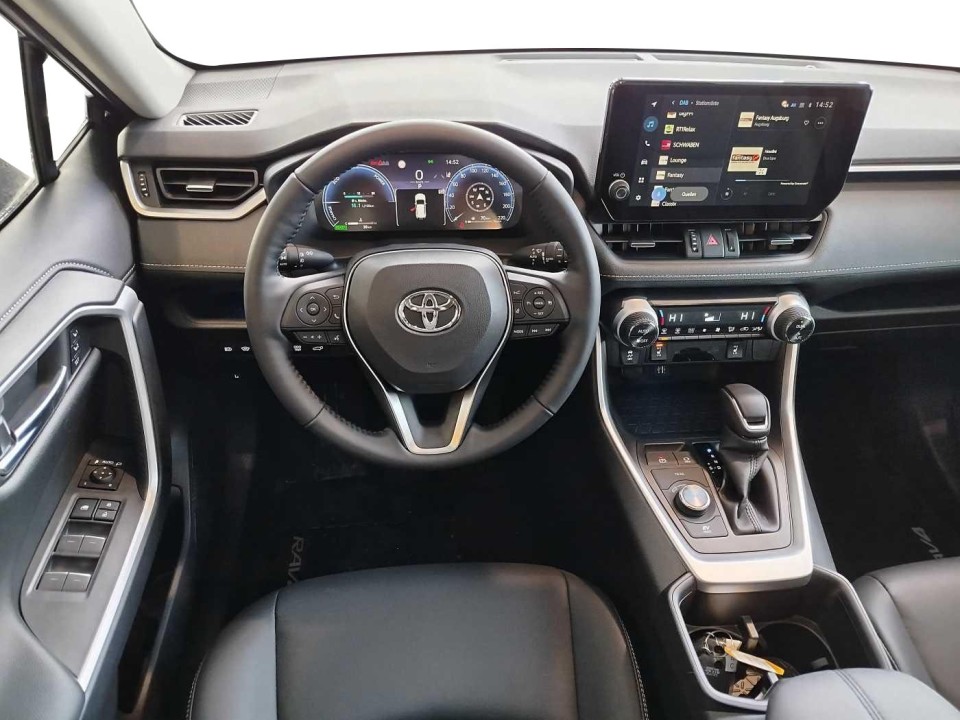 Toyota RAV4 - foto 11