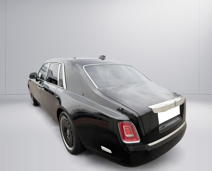 Rolls-Royce Phantom SWB (3)