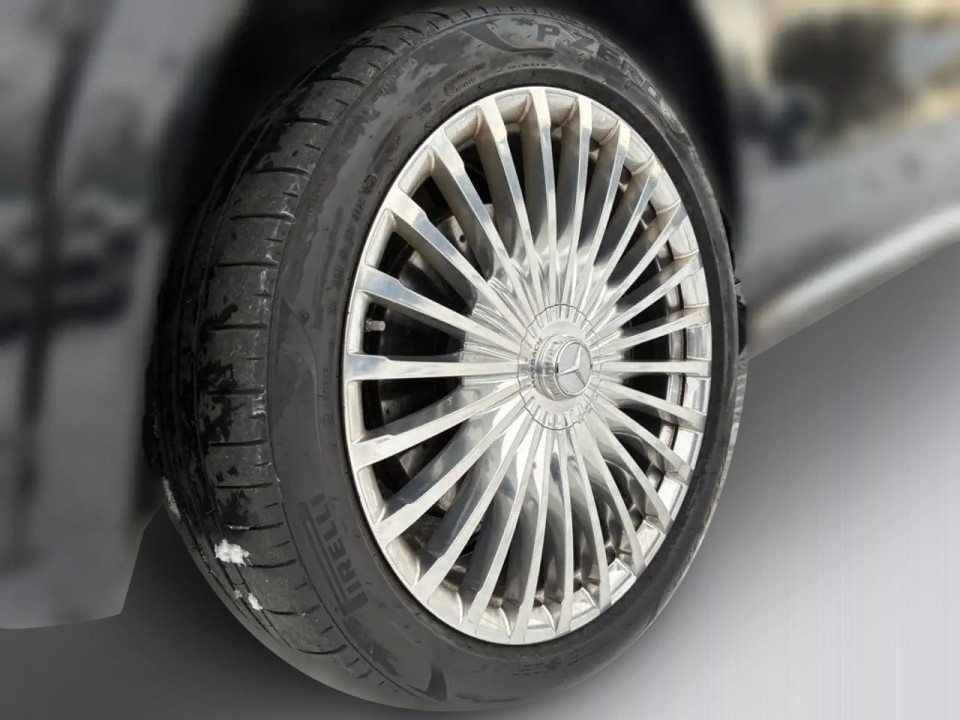 Mercedes-Benz GLS Maybach 600 - foto 14