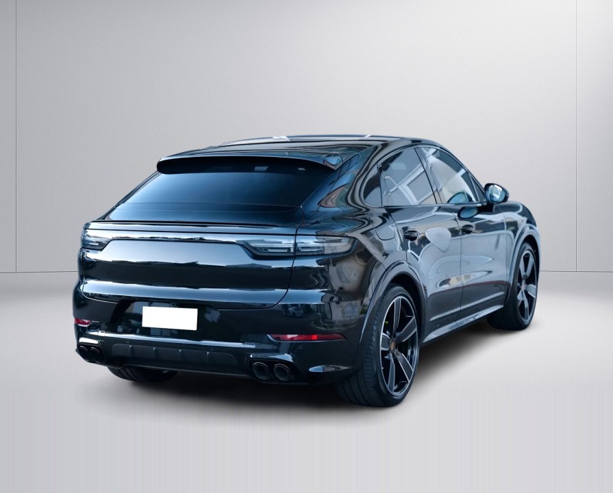 Porsche Cayenne Coupe E-Hybrid Platinum Edition (3)