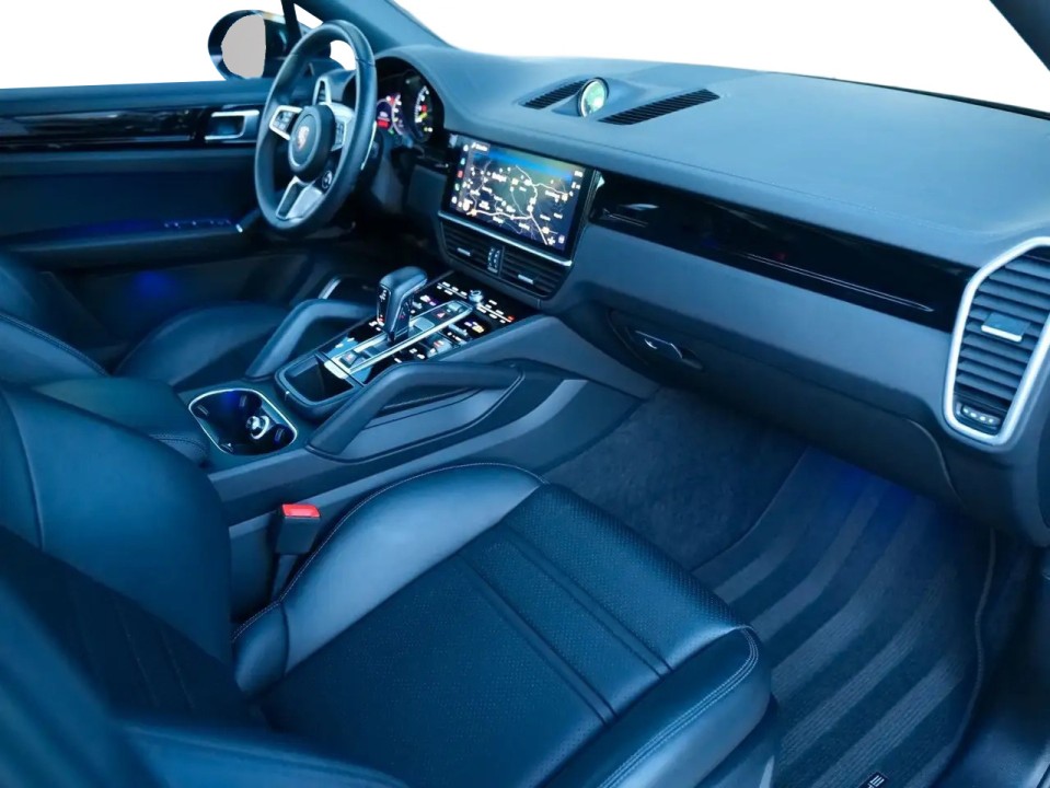 Porsche Cayenne Coupe E-Hybrid Platinum Edition - foto 16