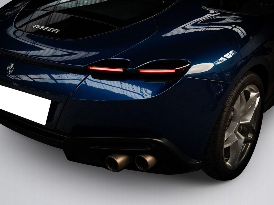 Ferrari Roma - foto 20