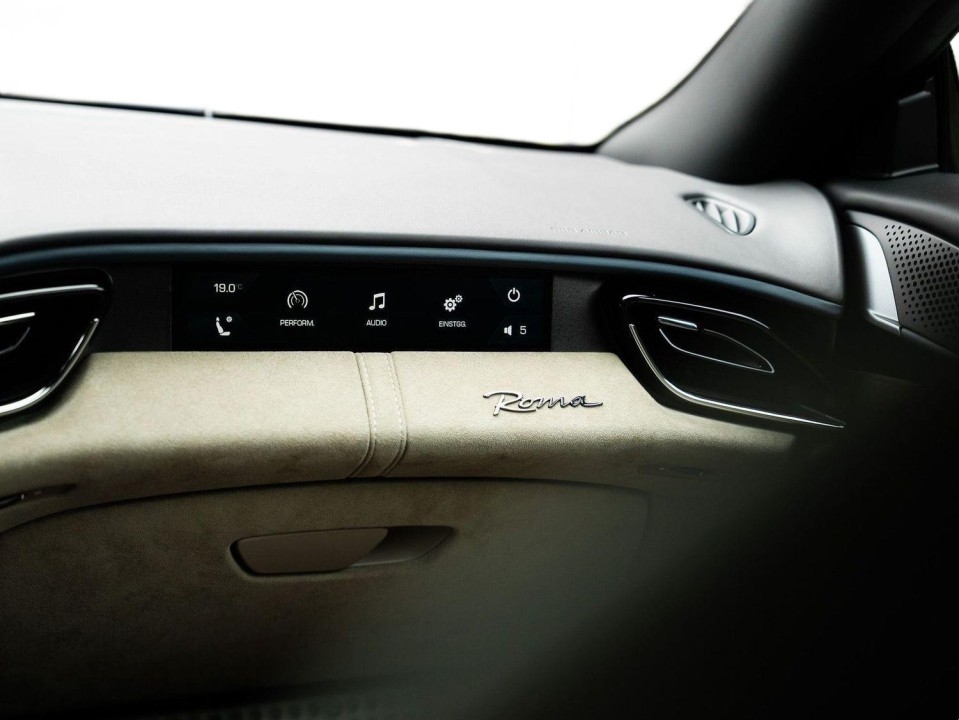 Ferrari Roma - foto 10