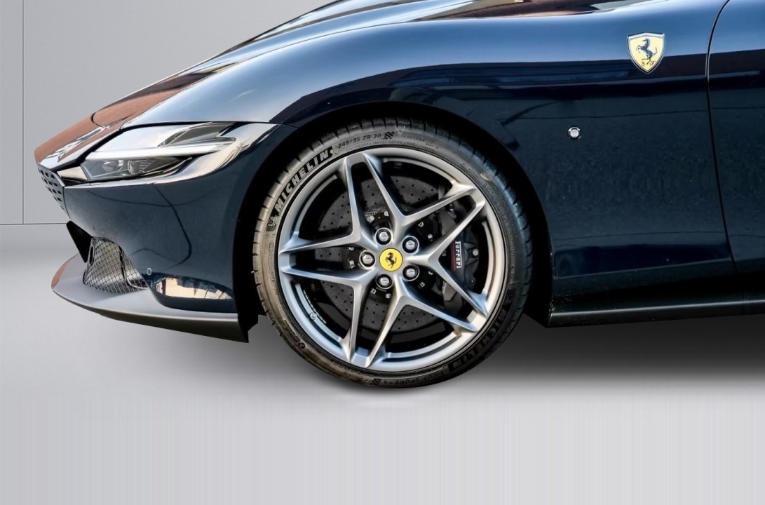 Ferrari Roma - foto 25