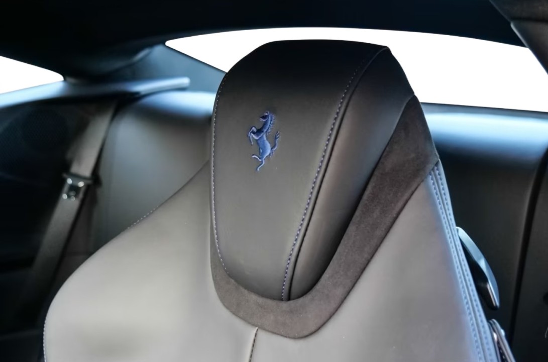 Ferrari Roma - foto 21