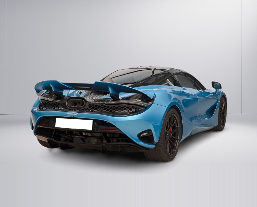 McLaren 750S Coupe (3)