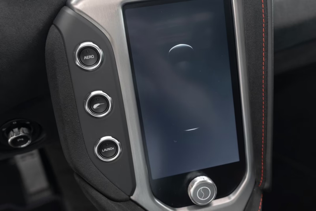 McLaren 750S Coupe - foto 17