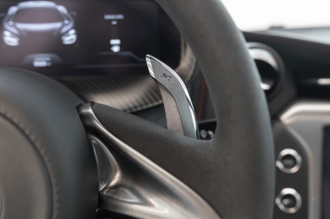 McLaren 750S Coupe - foto 14