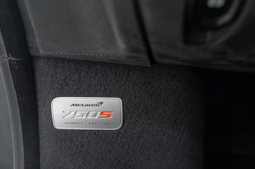 McLaren 750S Coupe - foto 22