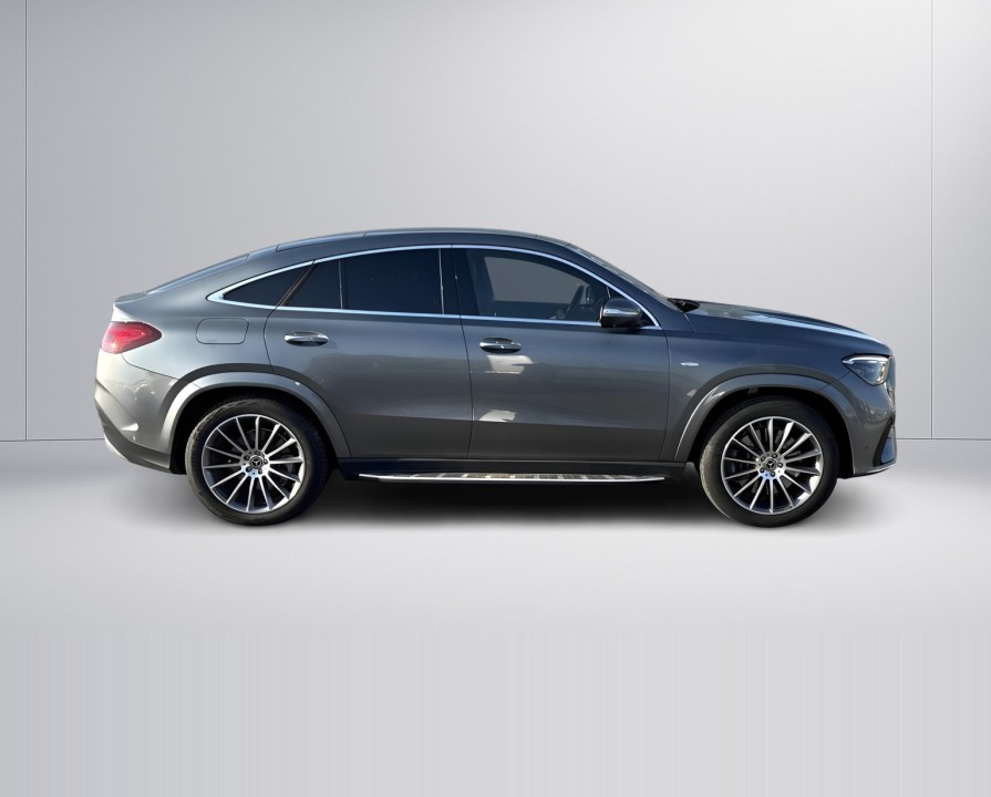 Mercedes-Benz GLE Coupé 350de 4MATIC AMG Line (2)