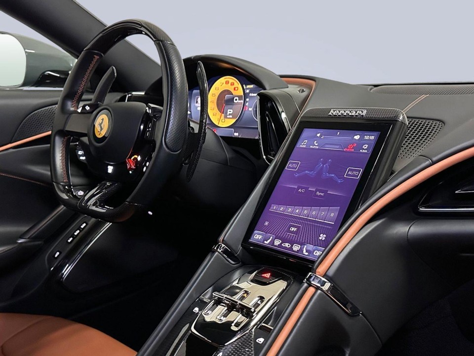 Ferrari Roma - foto 8