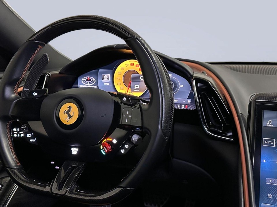 Ferrari Roma - foto 13