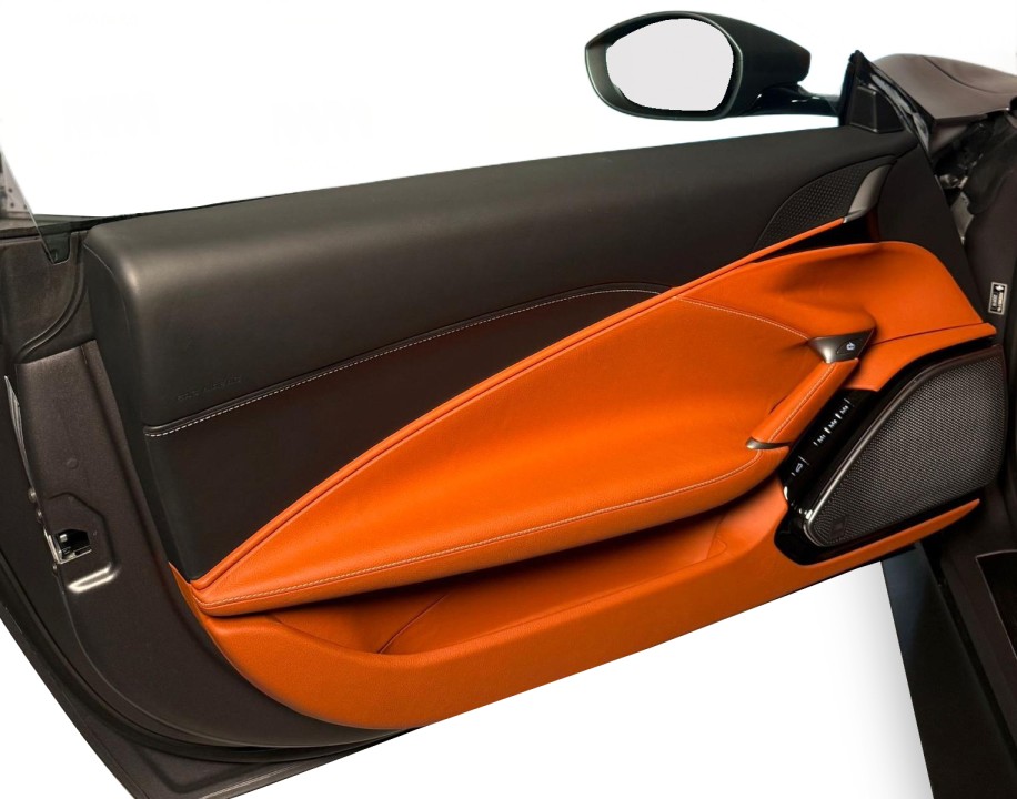 Ferrari Roma - foto 11