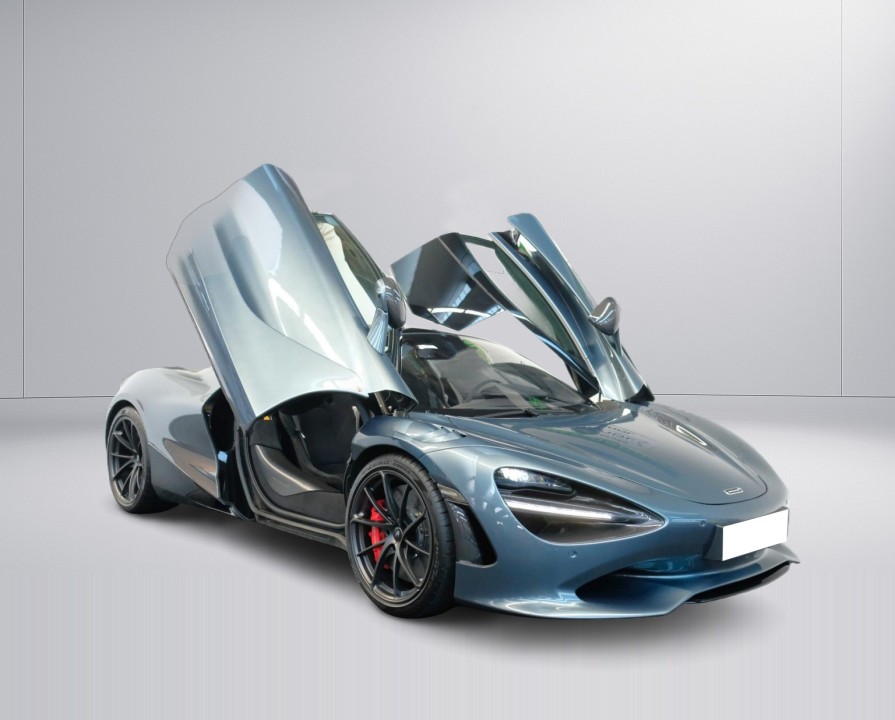 McLaren 750S Coupe (2)