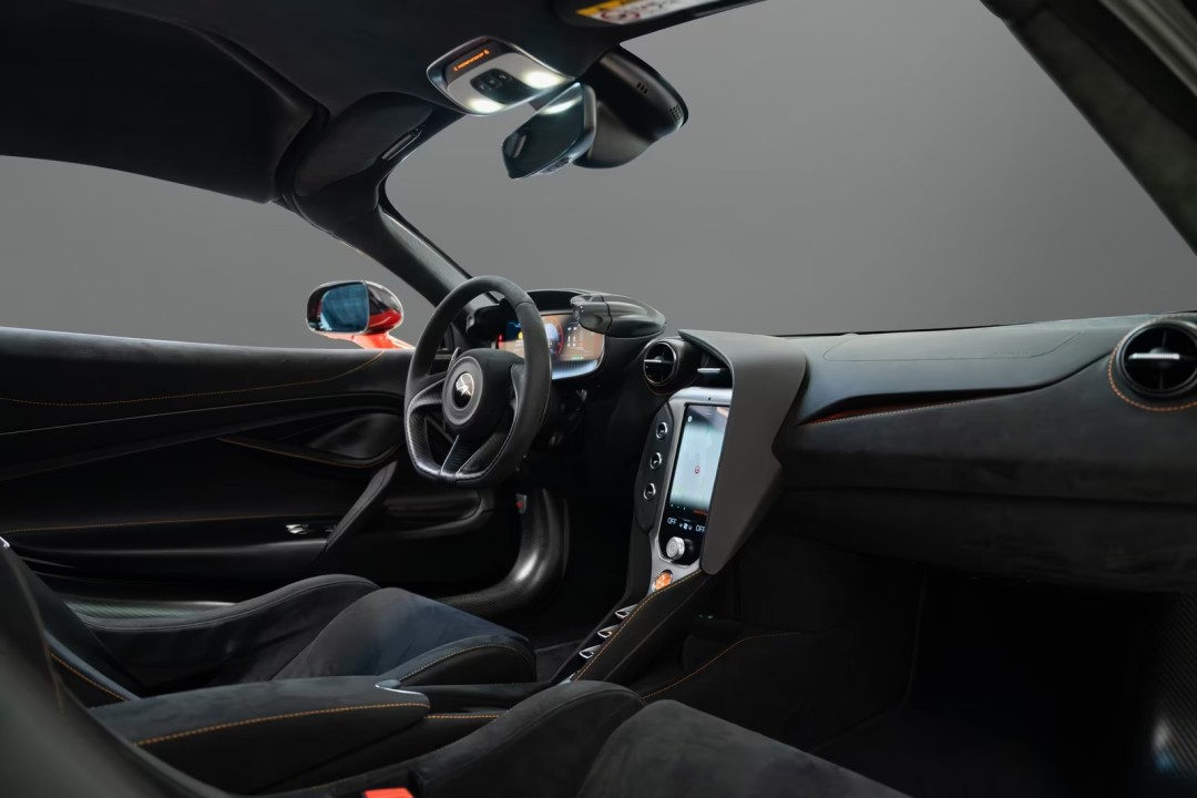 McLaren 750S Coupe - foto 10