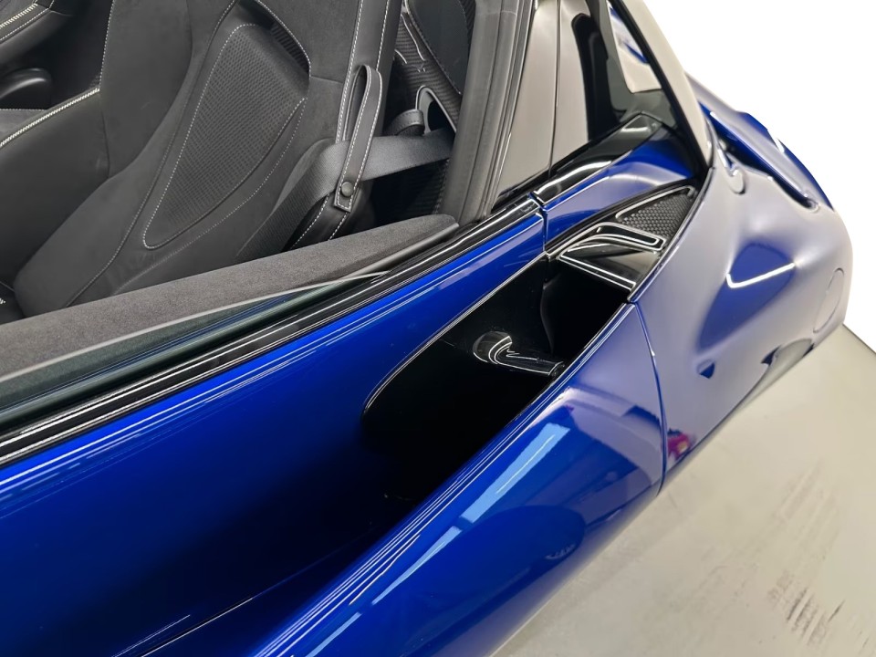 McLaren 750S Spider - foto 9