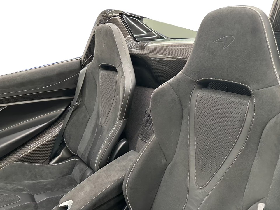 McLaren 750S Spider - foto 7