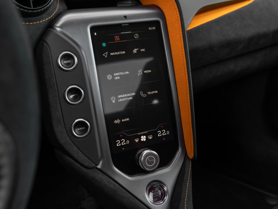 McLaren 750S Coupe - foto 19