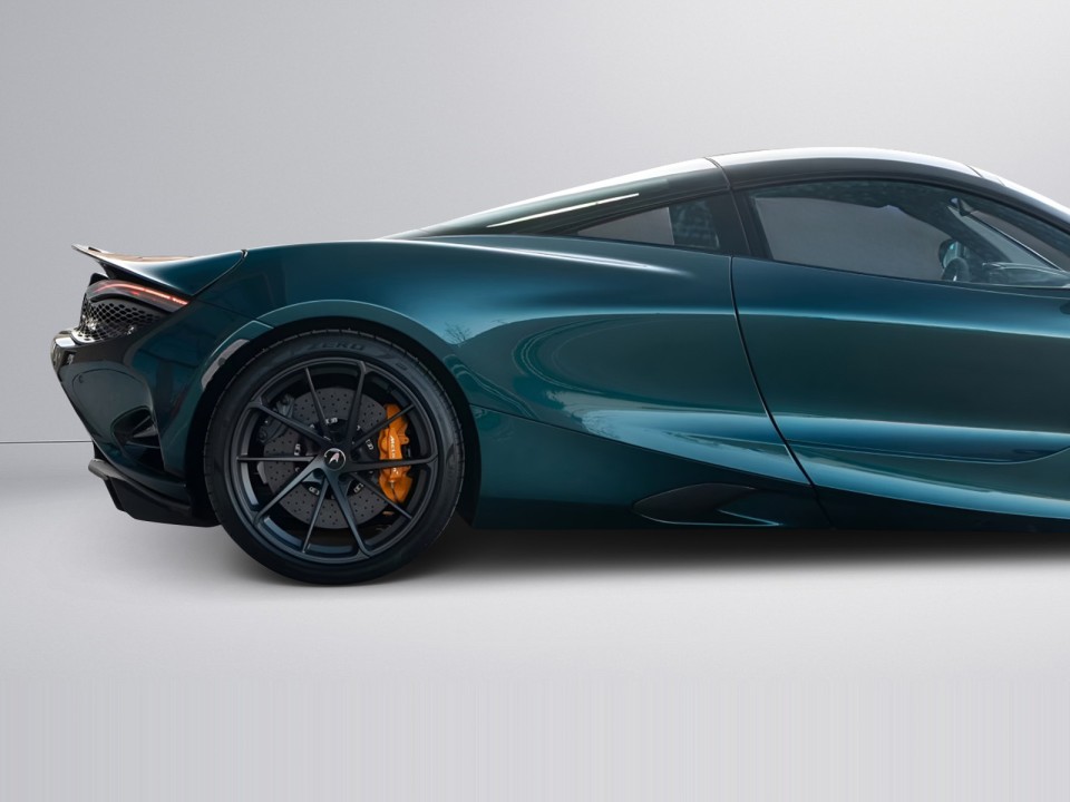 McLaren 750S Coupe - foto 35