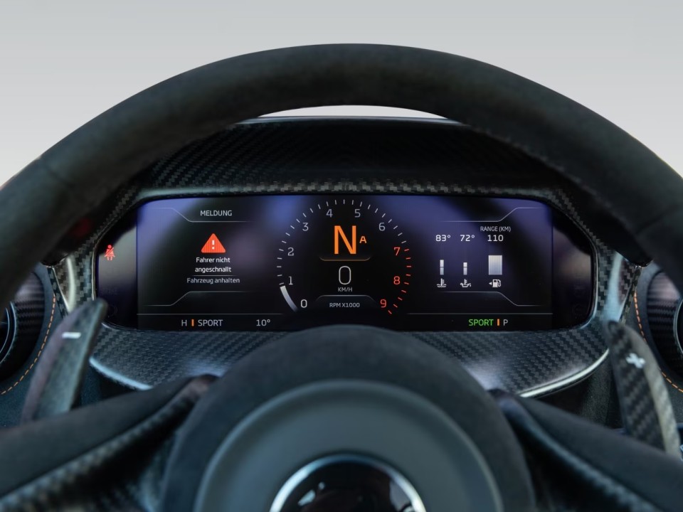 McLaren 750S Coupe - foto 14