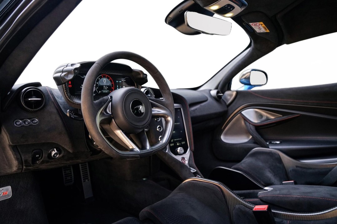 McLaren 750S Coupe - foto 9