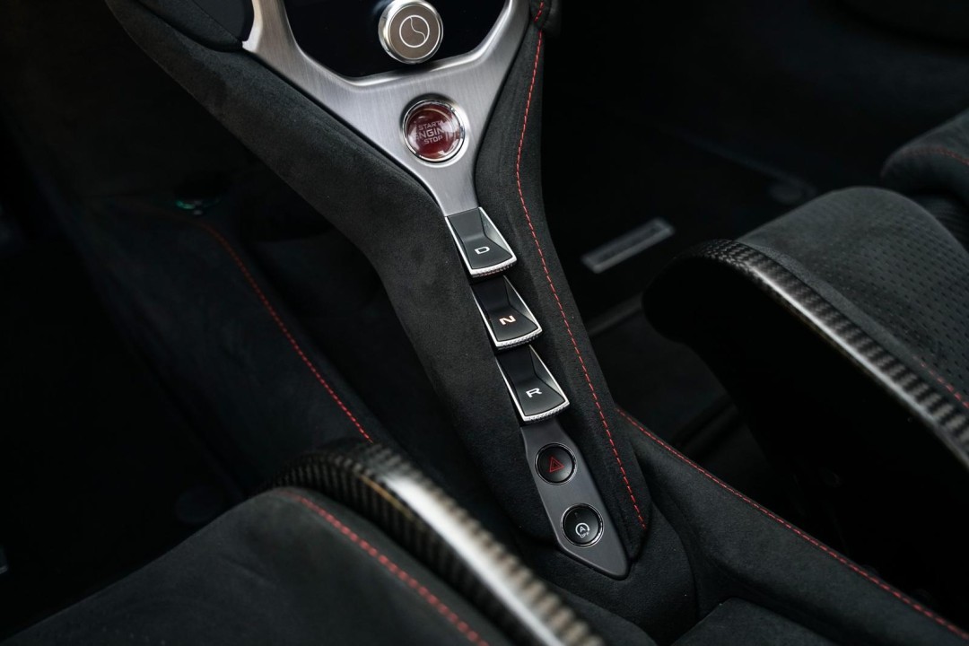 McLaren 750S Coupe - foto 16